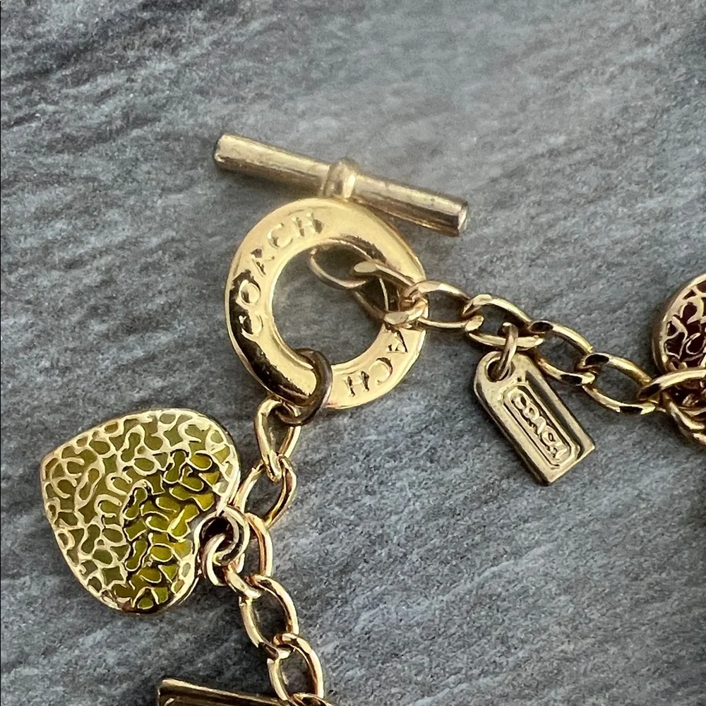 Vintage Coach Gold Heart Charm Bracelet - Picture 2 of 3